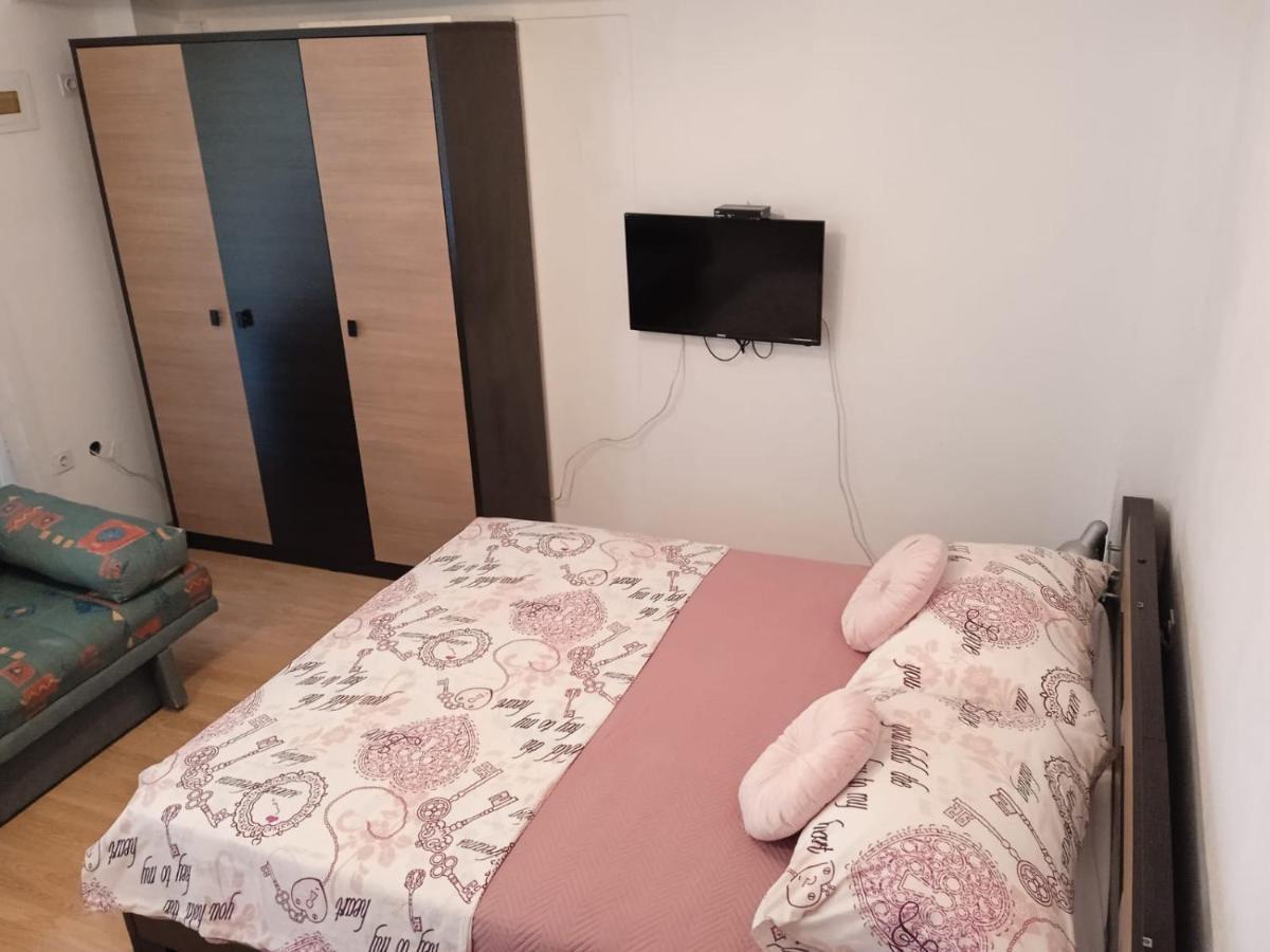 Pelivan Apartments Kaštela Extérieur photo