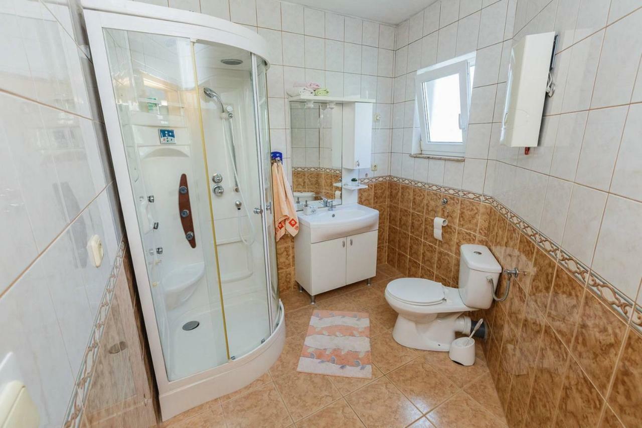 Pelivan Apartments Kaštela Extérieur photo